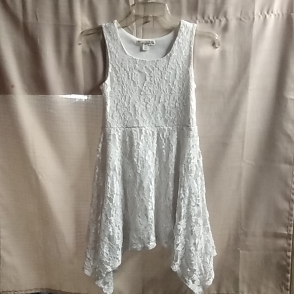 Dress - Picture 1 of 3